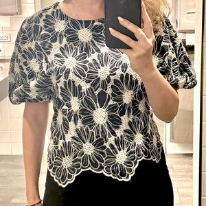 Solitaire Eyelet Lace Blouse Shirt Sizes S & L available Navy Blue White Floral